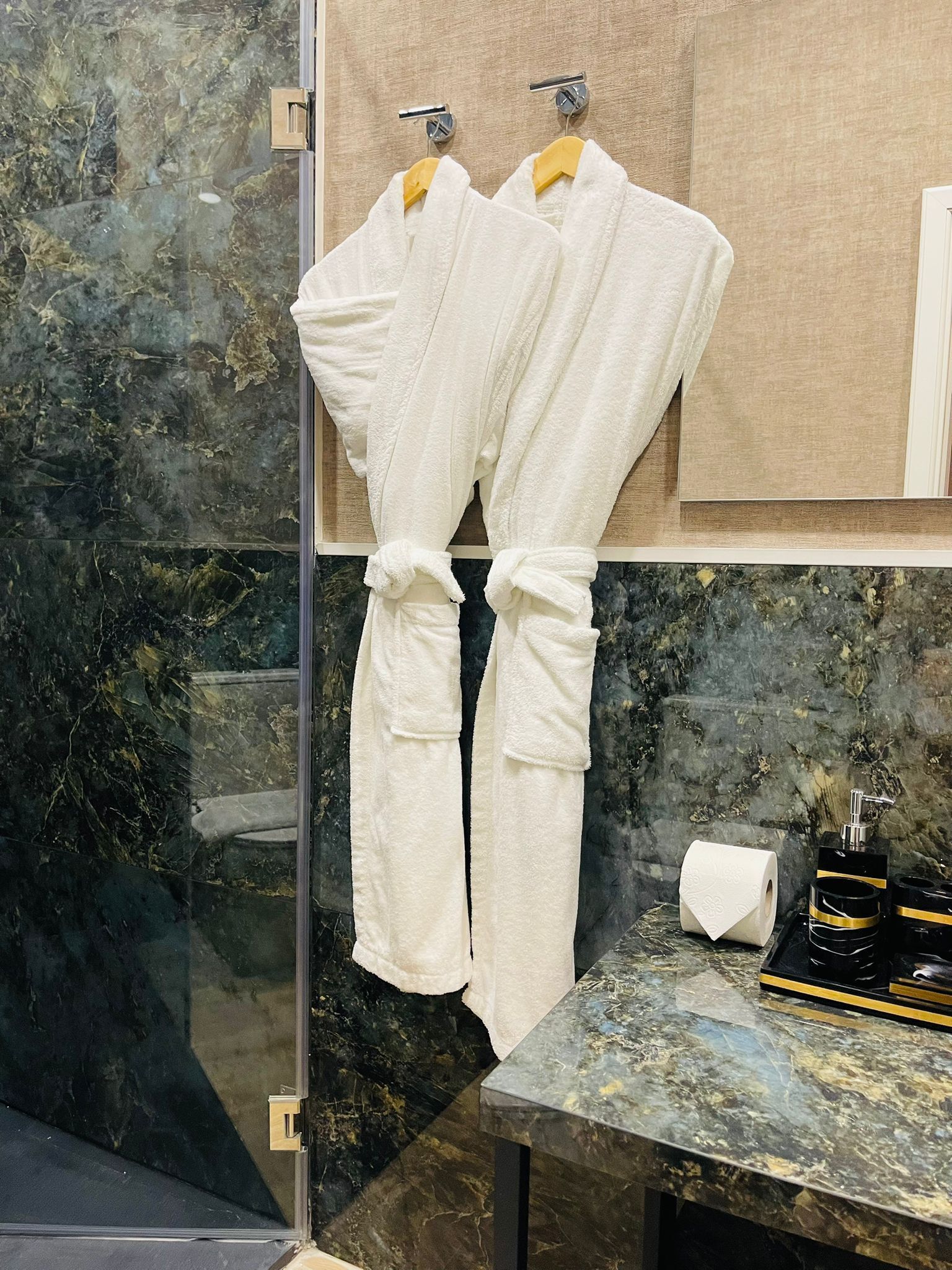 Photo - Howard House Hotel