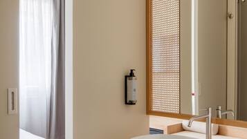 Doppel- oder Zweibettzimmer | Badezimmer