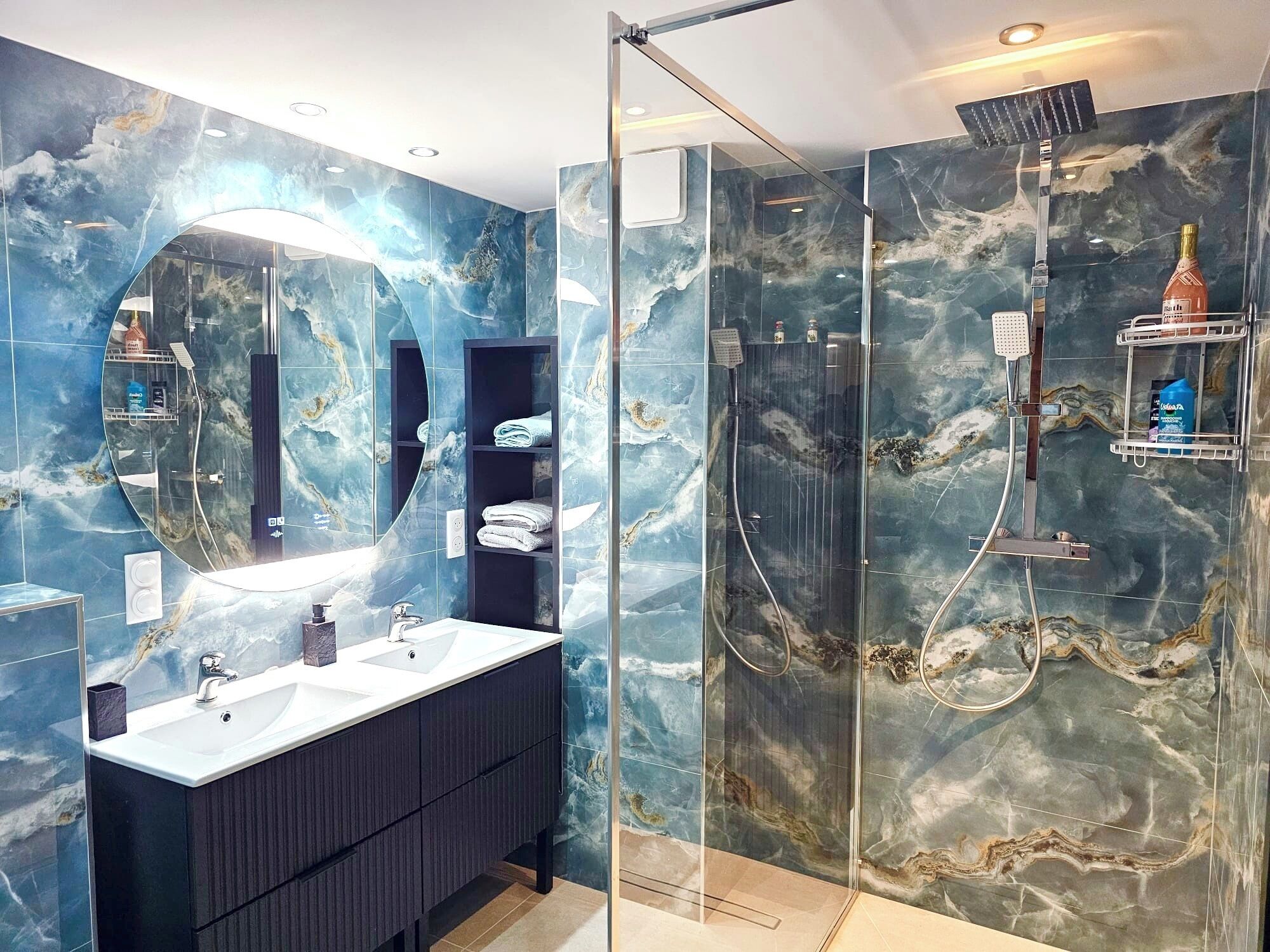 Shower, hair dryer, towels, soap