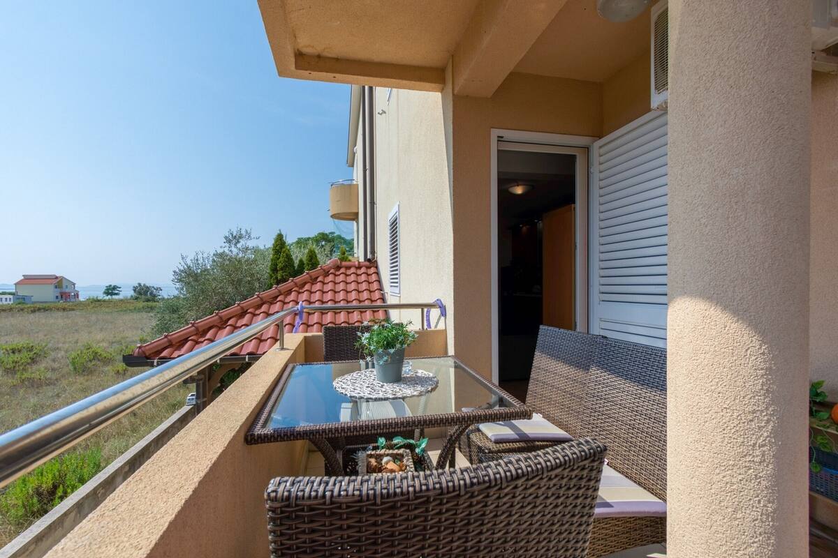 Comfort Apartment, Garden View | Terrace/patio