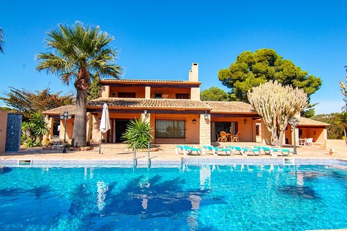 Finca Fustera Spacious and fascinating villa on the coast of Benissa