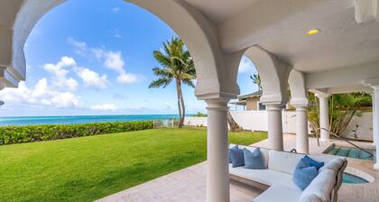 Lanikai Luxury 5 Bedroom Beachfront Estate - August & September SPECIAL DEAL