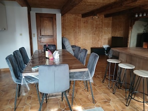 Dining - Gîte chez Jeantou in Montgreleix (Montgreleix)