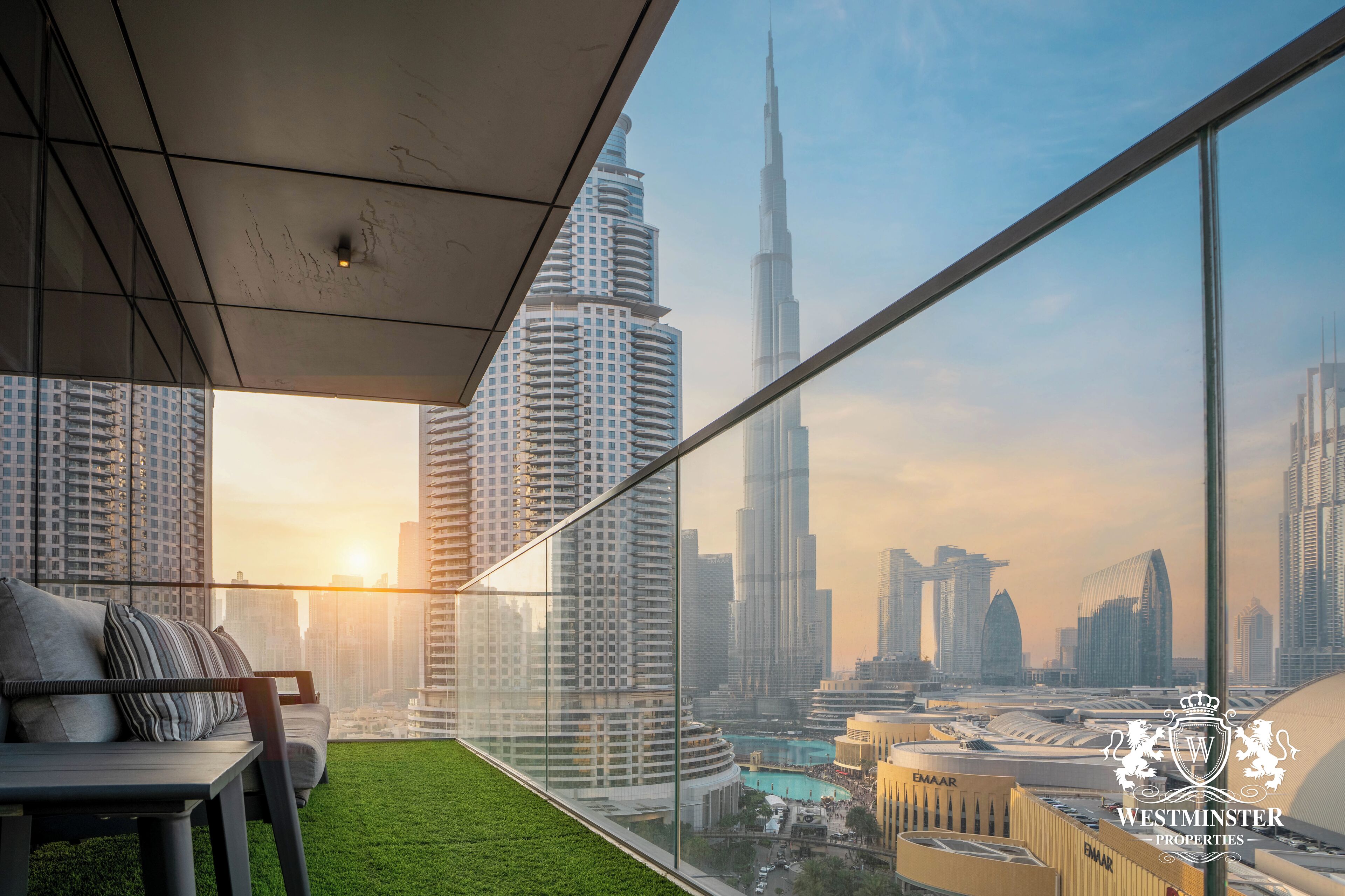 2-Bedroom Apartment with Panoramic Burj Khalifa and Fountain View | 阳台