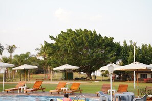 Outdoor pool - Pousada Ilha Verde Itararé (Barão de Antonina)