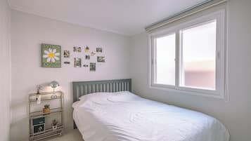Luxury Villa (non-Korean nationals only) | 3 bedrooms, soundproofing, free WiFi