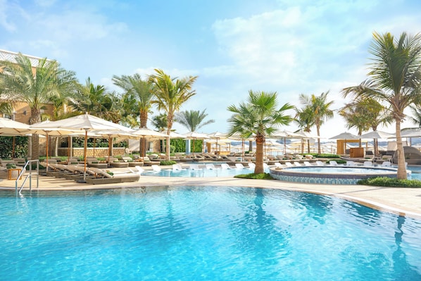 Private beach nearby, beach cabanas, sun-loungers, beach umbrellas