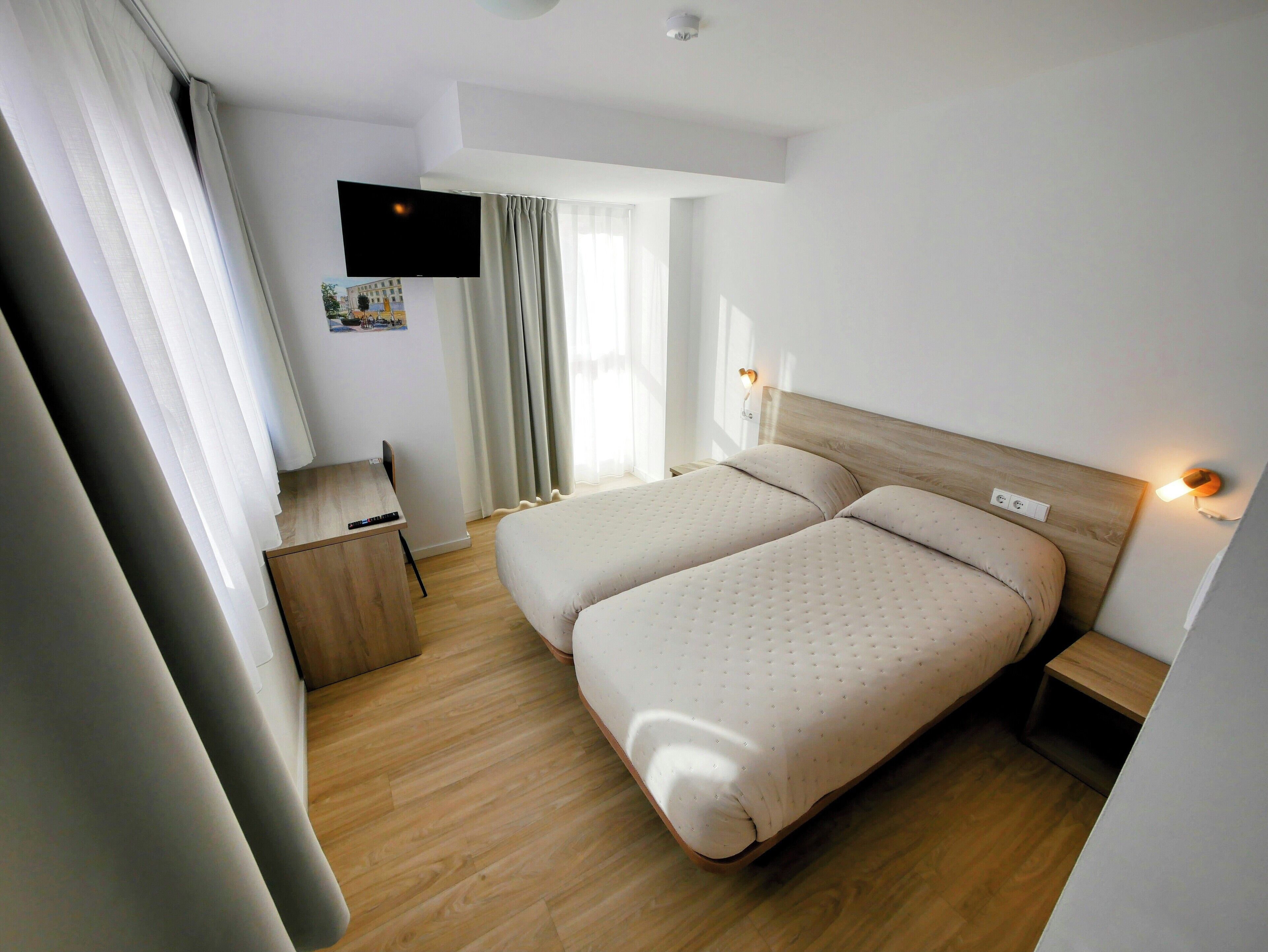 ห้องสแตนดาร์ดทวิน, 1 ห้องนอน | โต๊ะทำงาน, พื้นที่ทำงานแบบใช้แล็ปท็อป, Wi-Fi ฟรี