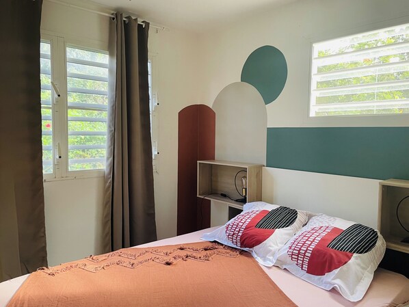 2 dormitorios, tabla de planchar con plancha, wifi y ropa de cama