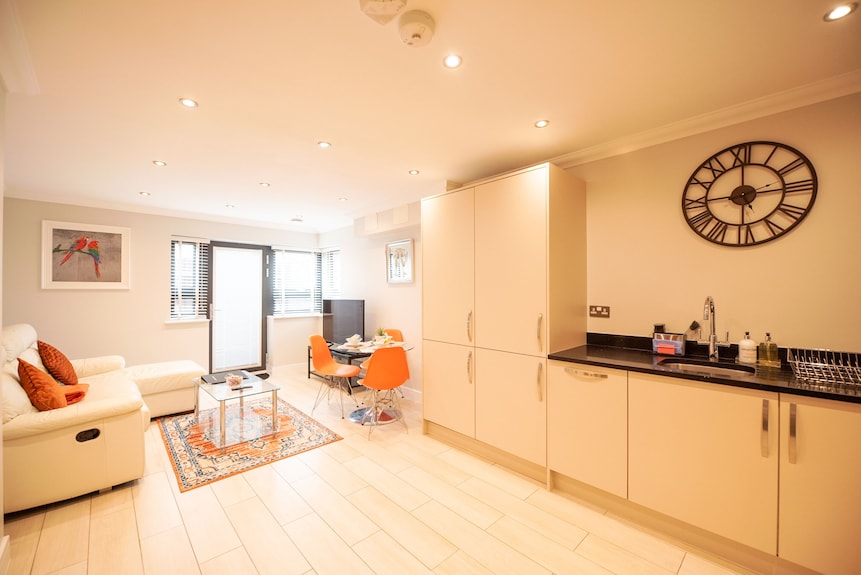 Apartamento-lujoso-baño Privado-terraza - Reading