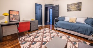 5 bedrooms, desk, iron/ironing board, travel cot