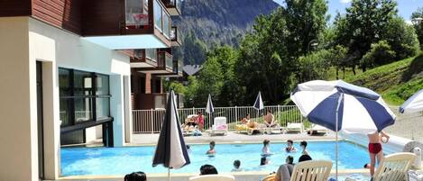 Piscine couverte, piscine chauffée