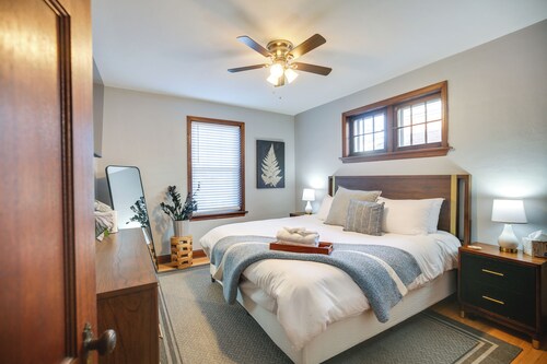 South City St Louis Charmer w/ Fenced Yard