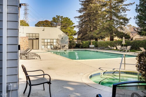 Stay & Play: Bay Area Condo w/ Community Pool!