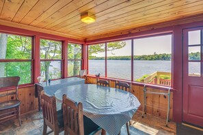 Cottage (3 Bedrooms) | Interior