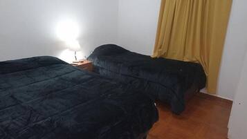 1 dormitori, wifi i roba de llit