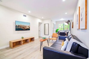 Immagine non classificata, 2 di 23, pulsante