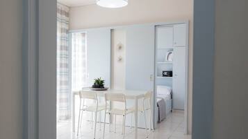 Apartemen | 2 kamar tidur dan internet