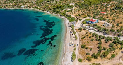 Loutraki Getaway - Cozy and Quiet Nest