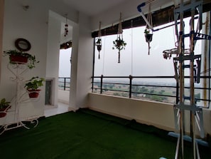Deluxe Double Room, Balcony, City View | Balcony