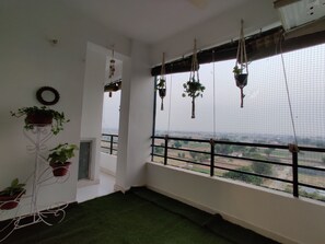 Balcony - Anand's Aashiyana Homestay (Agra)
