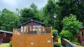 Cabin | Exterior