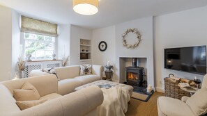 Télévision, cheminée