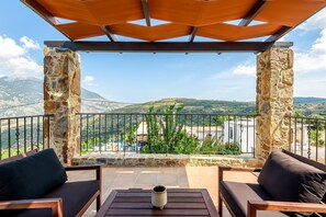 Apartment, Smoking | 7 bedrooms - Minos Country Living Apartments (Kantanos-Selino)