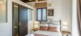 Minos Country Living Apartments