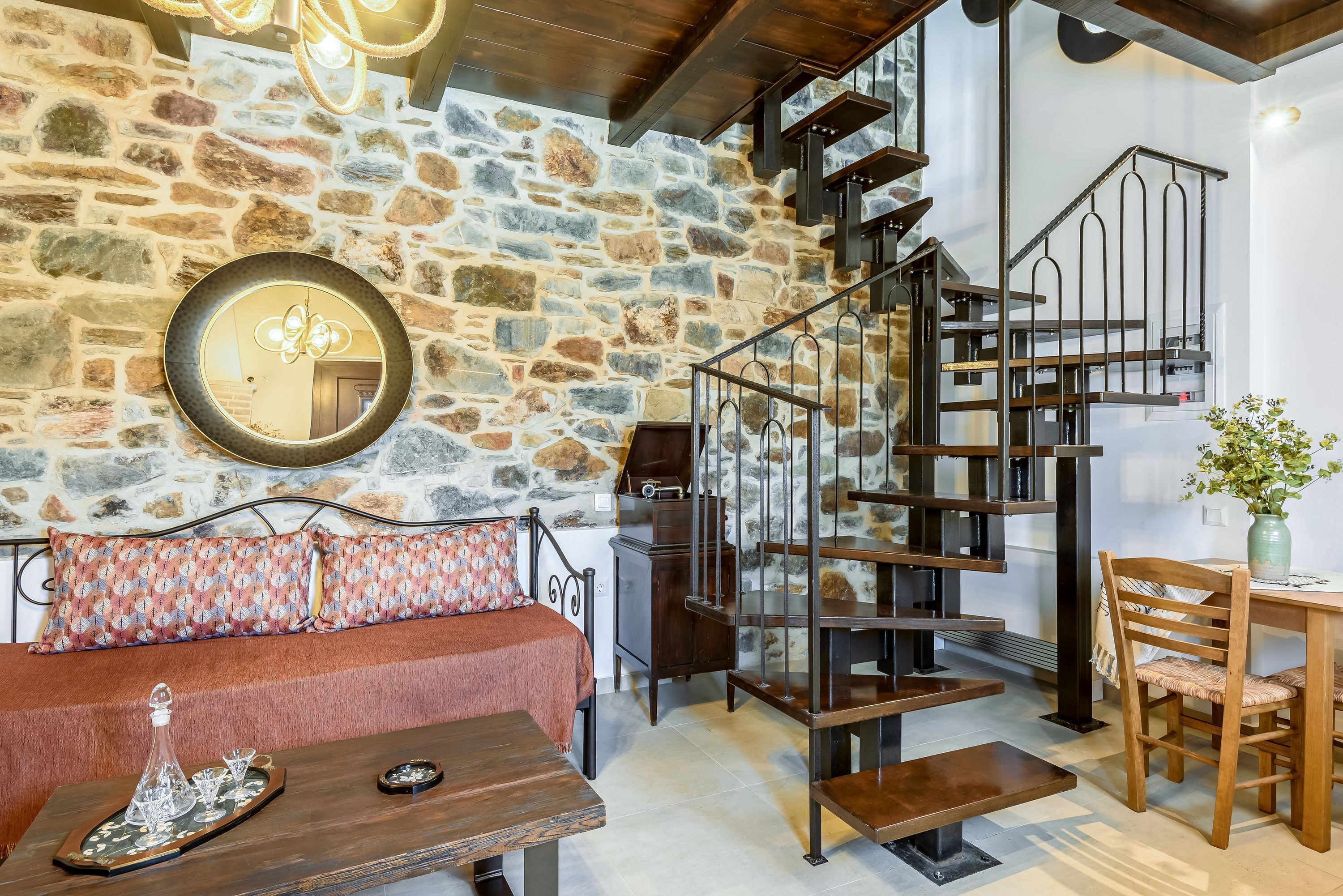 Apartment, Smoking | 7 bedrooms