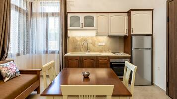 Apartamento, para fumantes | 2 quartos