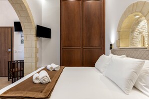 Apartment, Smoking | 2 bedrooms