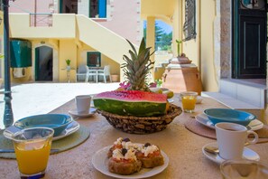 Apartment, Smoking | 9 bedrooms - Skandalis Apartments With Pool (Chania)