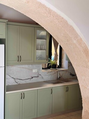 Appartement, fumeurs | 9 chambres