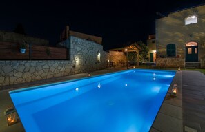 9 chambres