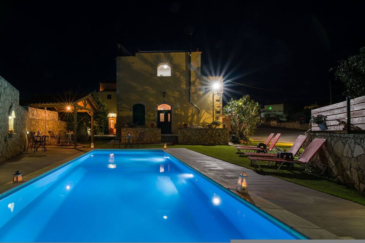 Apartment, Smoking | 9 bedrooms