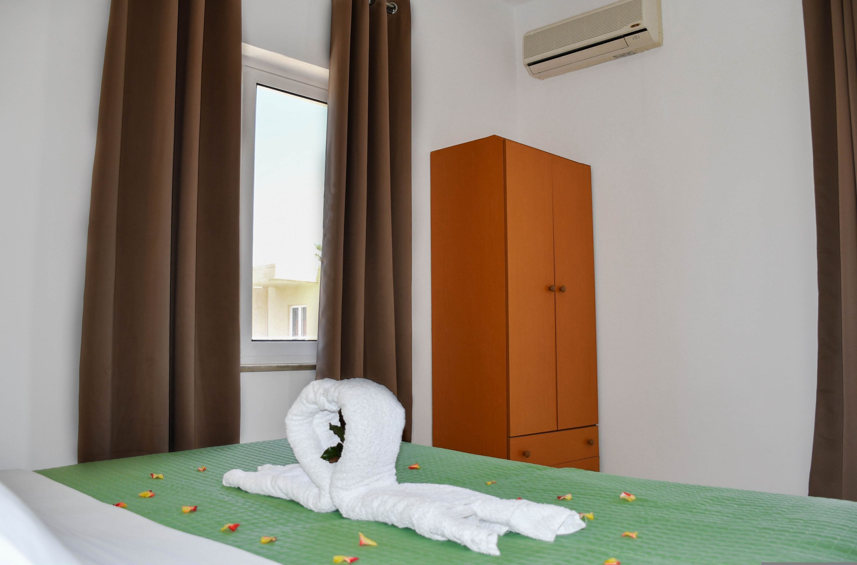 Apartment, Raucher | 4 Schlafzimmer, Schreibtisch
