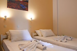 アパートメント 喫煙可 | 4 室のベッドルーム、デスク