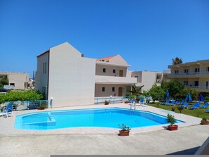 アパートメント 喫煙可 | 4 室のベッドルーム、デスク