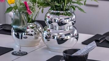 2 bedrooms, soundproofing