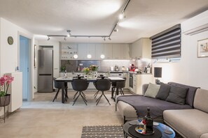 アパートメント 喫煙可 | 2 室のベッドルーム、デスク、防音設備