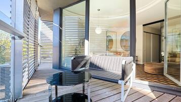 Apartment, 1 Bedroom, Accessible, Balcony | Balcony