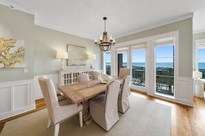 Appartement, 4 slaapkamers | Dineren
