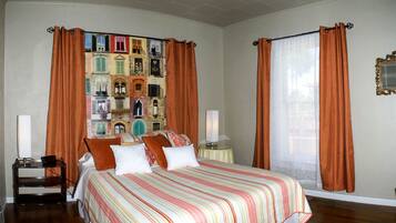 1 chambre, bureau, espace de travail pour ordinateur portable