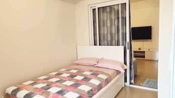 1 soverom, strykejern/-brett, wi-fi og sengetøy