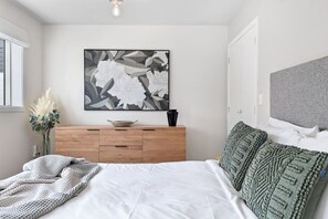2 soverom, strykejern/-brett, wi-fi (inkludert) og sengetøy