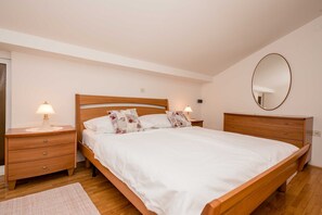 7 habitaciones, cunas y wifi gratis 