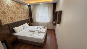Standard Room, City View | Free WiFi - FORTYNINE HOTEL (Istanbul)