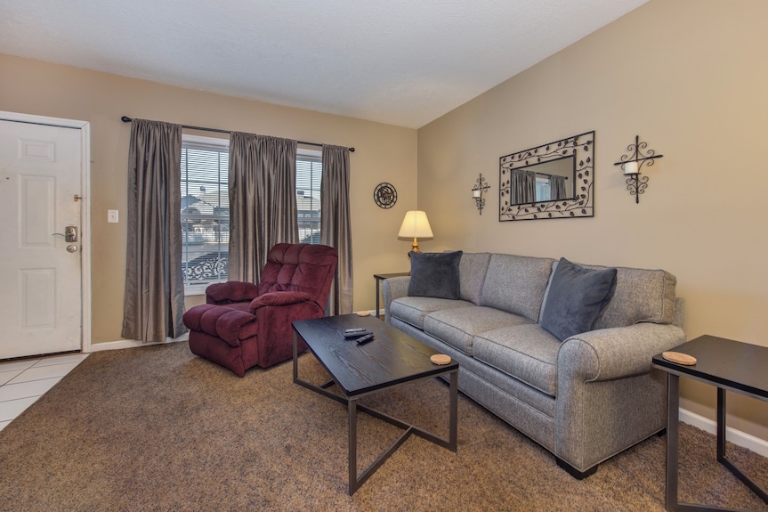 1br, Walkable Condo In Pigeon Forge. Free Attraction Tickets! - Sevierville, TN