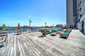 Outdoor dining - Penthouse Ocean Views in Panama City Beach | 1BR/2BA Sleeps 6 (Panama City Beach)